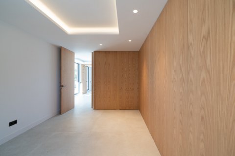 Villa for sale Ciudalcampo, Madrid, Spain 6 bedrooms, 1.07 sq.m. No. 108203 - photo 29