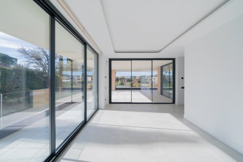 Villa for sale Ciudalcampo, Madrid, Spain 6 bedrooms, 1.07 sq.m. No. 108203 - photo 9
