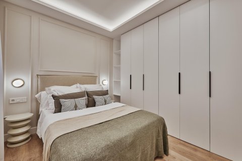 Продажа квартиры в Мадрид, Испания 2 спальни, 44м2 №179880 - фото 12
