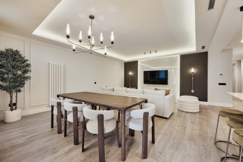 Dzīvoklis pārdošanā Madrid, Spānijā 3 istabas, 128 m2 Nr. 179879 - attēls 17