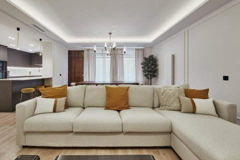 Dzīvoklis pārdošanā Madrid, Spānijā 3 istabas, 128 m2 Nr. 179879 - attēls 2