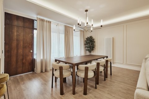 Dzīvoklis pārdošanā Madrid, Spānijā 3 istabas, 128 m2 Nr. 179879 - attēls 15