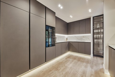 Dzīvoklis pārdošanā Madrid, Spānijā 3 istabas, 128 m2 Nr. 179879 - attēls 12