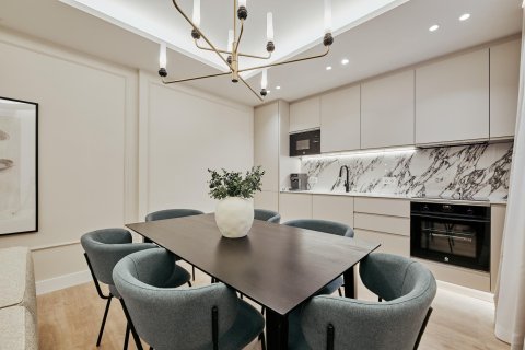 Apartament w Madrid, Hiszpania 3 sypialnie, 95 mkw. nr 179876 – zdjęcie 5