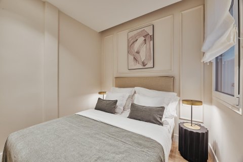 Apartament w Madrid, Hiszpania 3 sypialnie, 95 mkw. nr 179876 – zdjęcie 18