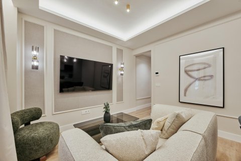 Apartament w Madrid, Hiszpania 3 sypialnie, 95 mkw. nr 179876 – zdjęcie 27