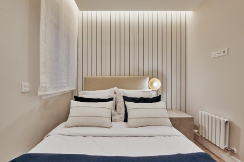 Apartament w Madrid, Hiszpania 3 sypialnie, 95 mkw. nr 179876 – zdjęcie 22