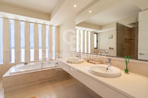 Penthouse for sale in Benahavis, Malaga, Spain 3 bedrooms, 221 sq.m. No. 157352 - photo 6