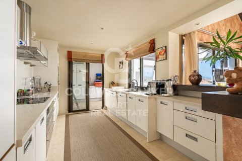 Penthouse for sale in Benahavis, Malaga, Spain 3 bedrooms, 221 sq.m. No. 157352 - photo 4