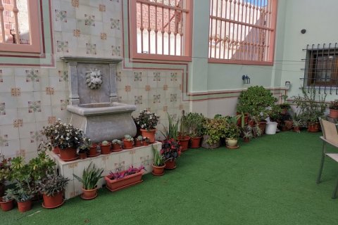 Villa till salu Alicante, Spanien 4 sovrum, 380 kvm. Nr. 139440 - foto 29