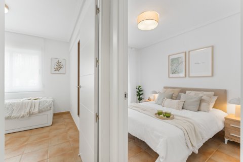 Radhus till salu Alicante, Spanien 2 sovrum, 64 kvm. Nr. 139437 - foto 7
