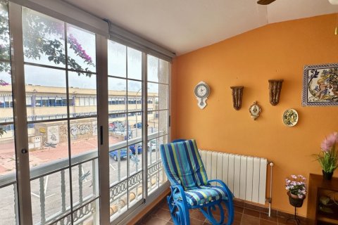 Villetta a schiera in vendita a Alicante, Spagna 3 camere da letto, 91 mq. N° 139439 - foto 2