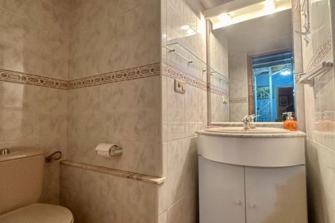 Villetta a schiera in vendita a Alicante, Spagna 3 camere da letto, 91 mq. N° 139439 - foto 17