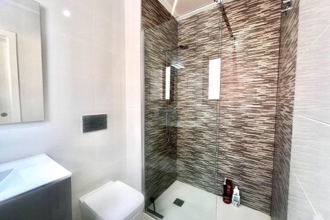 Villa till salu Torrevieja, Alicante, Spanien 3 sovrum, 106 kvm. Nr. 139438 - foto 8