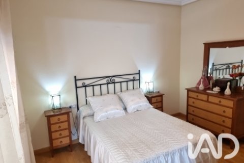 Huoneisto myytävänä Albatera, Alicante, Espanja, 4 makuuhuonetta, 139 m2 No. 192236 - kuva 9