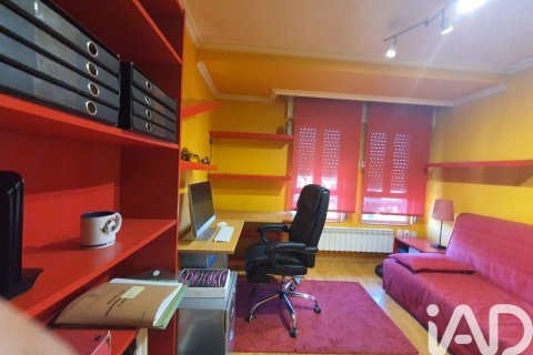 Appartamento in affitto a Leon, Spagna 2 camere da letto, 68 mq. N° 192249 - foto 4