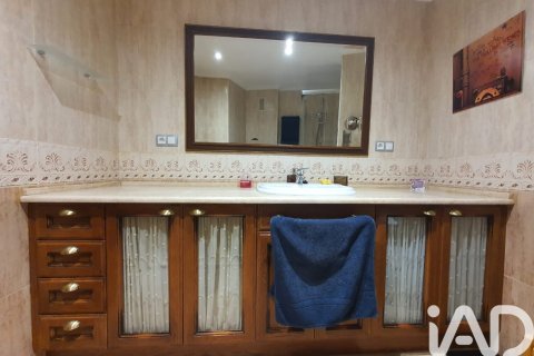 Appartamento in affitto a Leon, Spagna 2 camere da letto, 68 mq. N° 192249 - foto 9