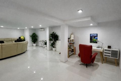 Villa zum Verkauf in Alicante, Spanien 4 Schlafzimmer, 158 m2 Nr. 183131 - Foto 8