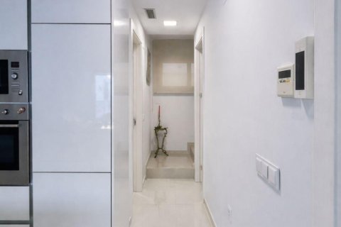Villa zum Verkauf in Alicante, Spanien 4 Schlafzimmer, 158 m2 Nr. 183131 - Foto 26