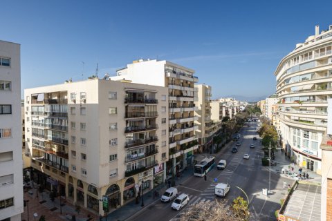 Apartment for sale Marbella, Malaga, Spain 4 bedrooms, 144 sq.m. No. 108128 - photo 15