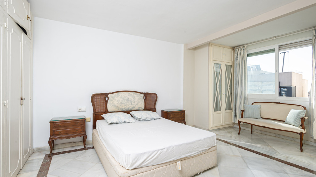 Appartamento a Marbella, Malaga, Spagna 4 camere da letto, 144 mq. N° 108128
