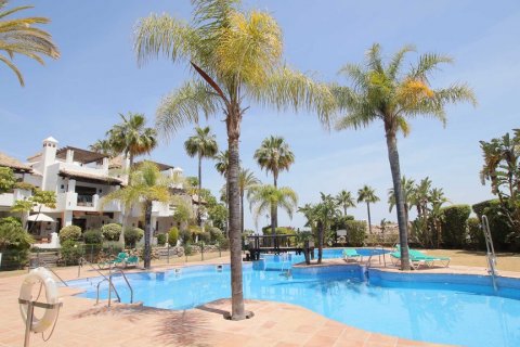 Villetta a schiera in vendita Malaga, Spagna 3 camere da letto, 276 mq. N° 108122 - foto 2