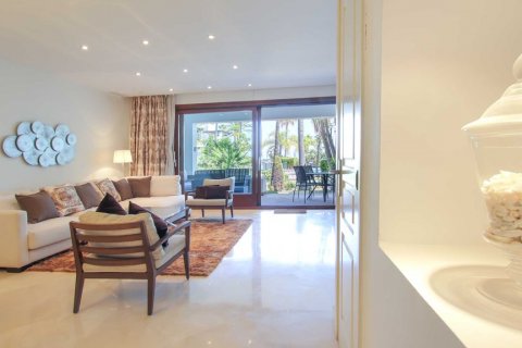 Villetta a schiera in vendita Malaga, Spagna 3 camere da letto, 276 mq. N° 108122 - foto 6