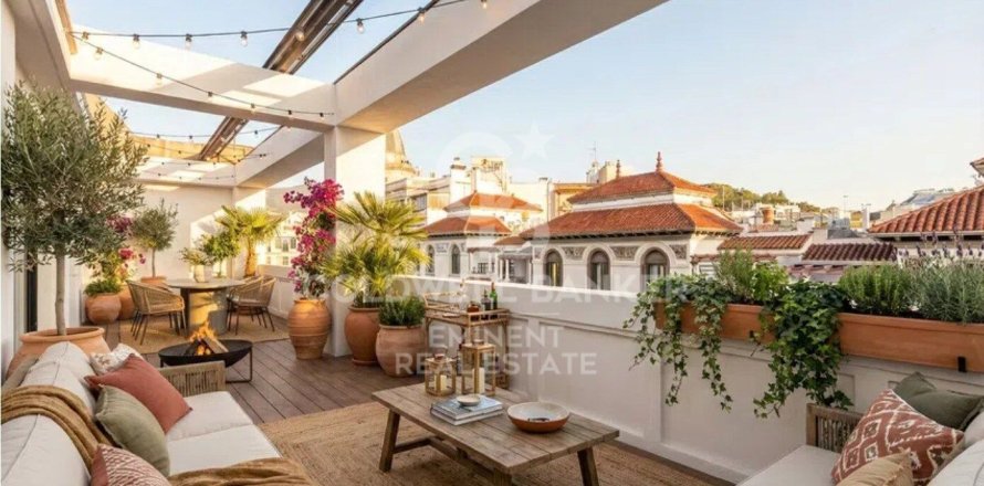 Penthouse à Barcelona, Espagne 3 chambres, 135 m2 No. 178657