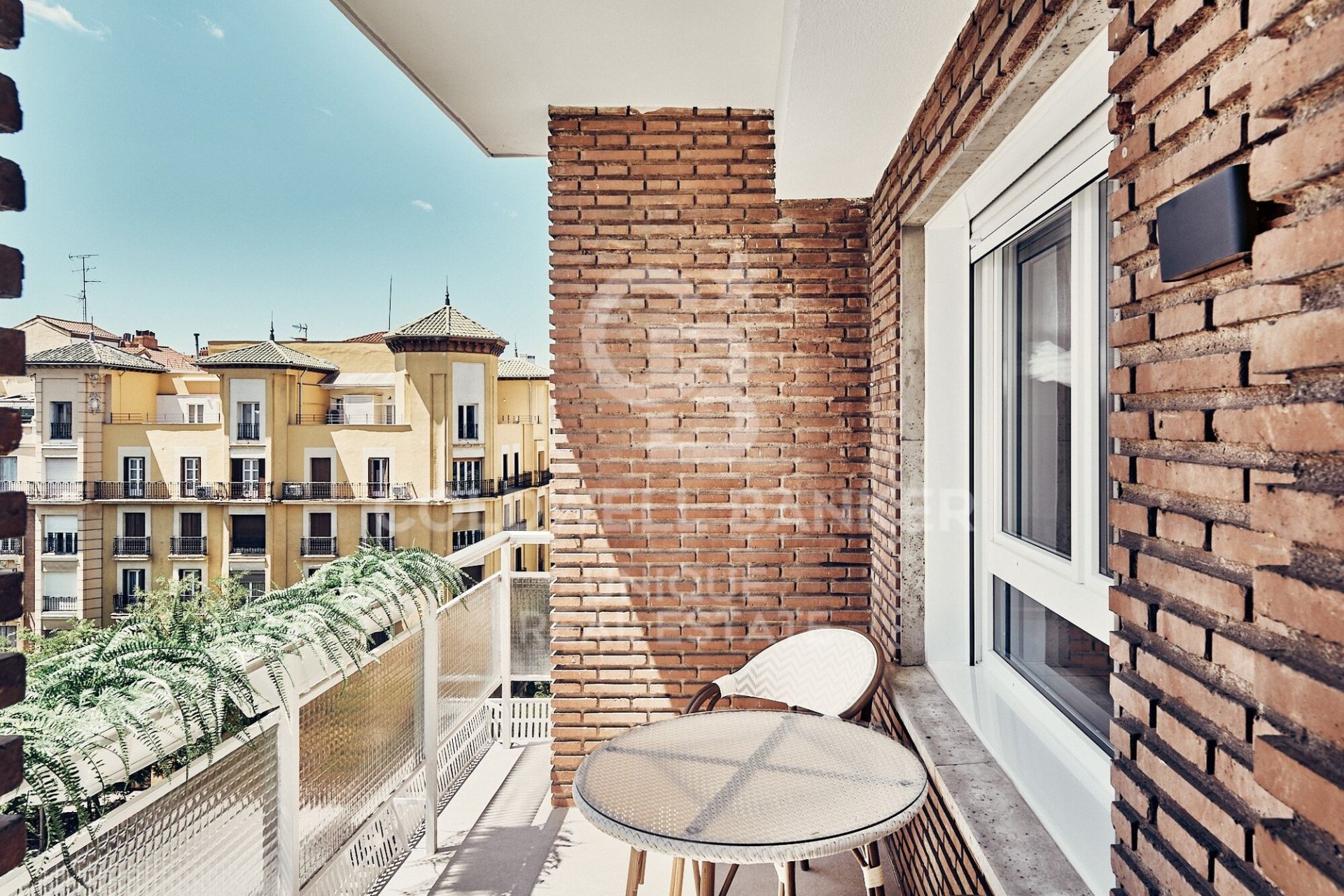 Appartamento a Madrid, Spagna 3 camere da letto, 152 mq. N° 178658