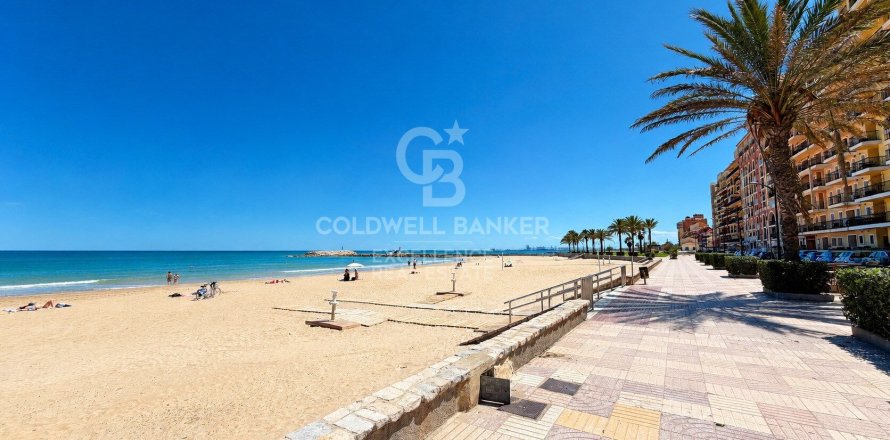 Apartment à Alboraya, Valencia, Espagne 2 chambres, 103 m2 No. 178656