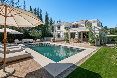 Villa à Marbella, Malaga, Espagne 4 chambres, 480 m2 No. 178659