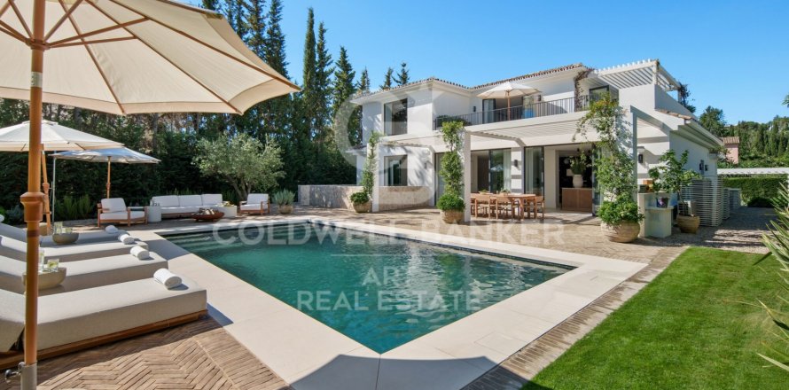 Villa à Marbella, Malaga, Espagne 4 chambres, 480 m2 No. 178659