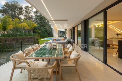 Villa à vendre à Marbella, Malaga, Espagne, 5 chambres, 653 m2 No. 178655 - photo 4