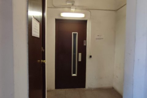 Garage for sale in L'Hospitalet de Llobregat, Barcelona, Spain 10 sq.m. No. 185795 - photo 3