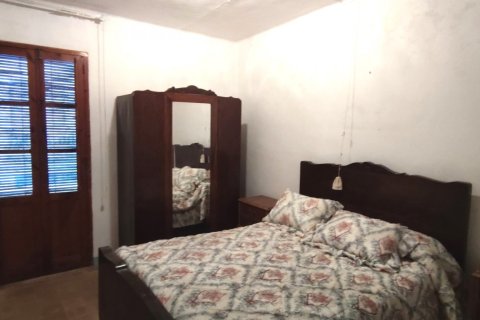 House for sale in Sant Joan de Moro, Castellon, Spain 4 bedrooms, 203 sq.m. No. 185796 - photo 15