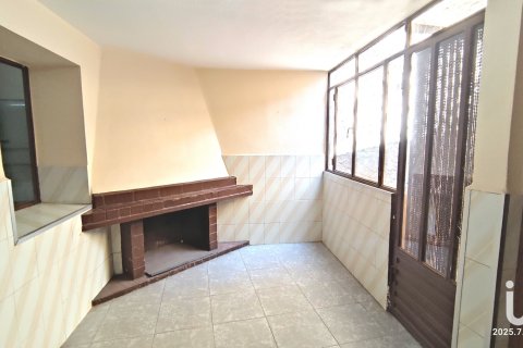 House for sale in Sant Joan de Moro, Castellon, Spain 4 bedrooms, 203 sq.m. No. 185796 - photo 7