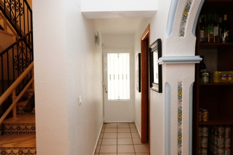 Продажа виллы в Ла Нусия, Аликанте, Испания 5 спален, 227м2 №119916 - фото 30