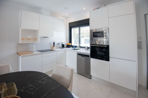 Villa for sale Pinar De Campoverde, Alicante, Spain 3 bedrooms, 90 sq.m. No. 119920 - photo 13