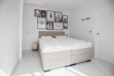 Villa for sale Pinar De Campoverde, Alicante, Spain 3 bedrooms, 90 sq.m. No. 119920 - photo 22