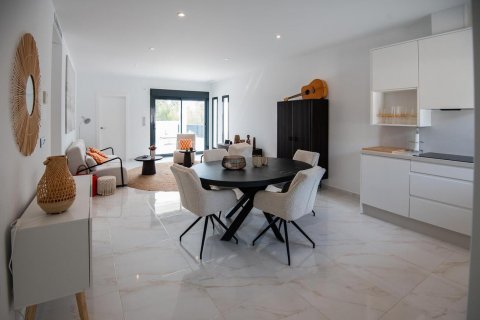 Villa for sale Pinar De Campoverde, Alicante, Spain 3 bedrooms, 90 sq.m. No. 119920 - photo 10