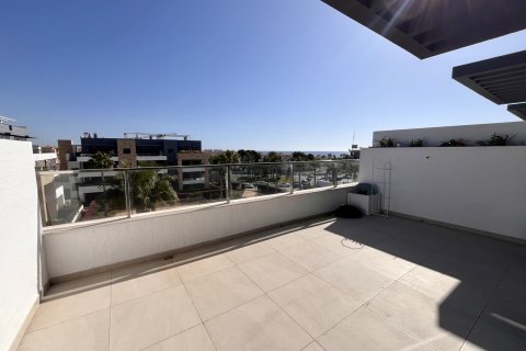 Продажа квартиры в Аликанте, Испания 2 спальни, 80м2 №119919 - фото 16
