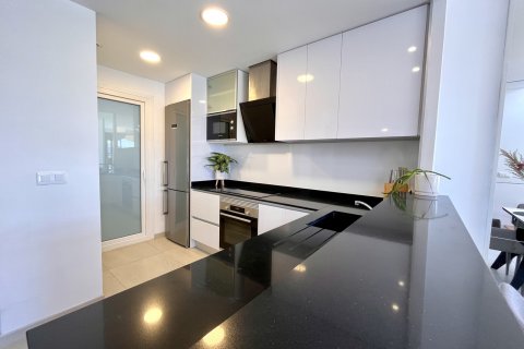 Продажа квартиры в Аликанте, Испания 2 спальни, 80м2 №119919 - фото 23
