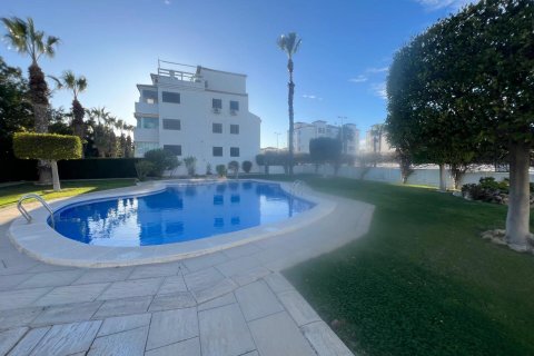 Appartamento a Alicante, Spagna 3 camere da letto, 90 mq. N° 191998