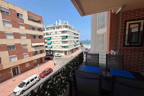 Appartamento in vendita a Torrevieja, Alicante, Spagna 3 camere da letto, 110 mq. N° 191996 - foto 2