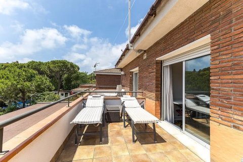 Hus till salu i Gava, Barcelona, Spanien 7 sovrum, 494 kvm. Nr. 140720 - foto 20