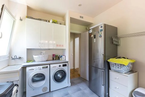 Hus till salu i Gava, Barcelona, Spanien 7 sovrum, 494 kvm. Nr. 140720 - foto 13