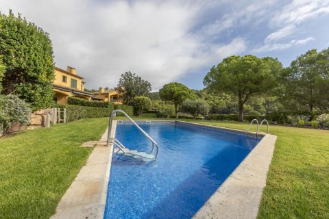 Hus till salu i Llafranc, Girona, Spanien 4 sovrum, 145 kvm. Nr. 140722 - foto 9