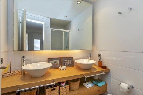 Hus till salu i Llafranc, Girona, Spanien 4 sovrum, 145 kvm. Nr. 140722 - foto 25