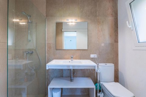 Hus till salu i Begur, Girona, Spanien 5 sovrum, 310 kvm. Nr. 140721 - foto 21