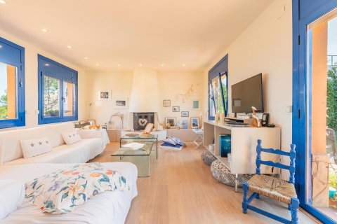 Hus till salu i Begur, Girona, Spanien 5 sovrum, 310 kvm. Nr. 140721 - foto 9